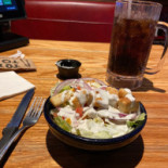 บ้านศิลป์ ลาภิน Comida