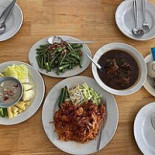 จันทรโภชนา Comida