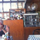 Phi Phi Bakery Dentro