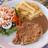 สมอลการ์เด้น บาร์ สเต๊กเฮ้าส์ Comida