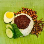 Sambalacha Cafe Bangkok By Uncle Pang Comida