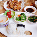 Lǜ Hǎi Kā Fēi Comida