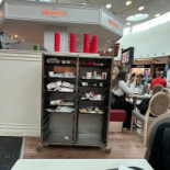 Round About Dentro