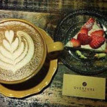 Overture Cafe Comida