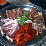 Honeypig Hán Shì Kǎo Ròu Comida