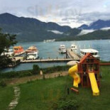 Rì Yuè Tán Shuǐ Shàng Míng Yuè Hú Pàn Tíng Yuán Kā Fēi Guǎn Exterior