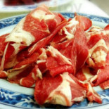 Jiē Tóu Niú Ròu Lú Comida