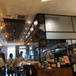 Mmm Brunch （chǒng Wù Yǒu Shàn Cān Tīng， Kě Yù Yuē） Dentro