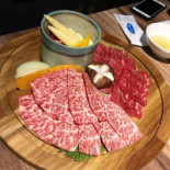 Yōu Xī Shāo Ròu Comida