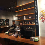 Freaks CafÉ Bistro Yǐn Kè Cān Jiǔ Guǎn Dentro