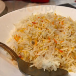 Yìn Dù Xiān Shēng Comida