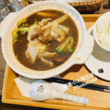 Xiǎng Yáng Míng Shān Comida