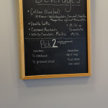 Shuǐ Yùn Dà Jiǔ Diàn Cān Tīng menu