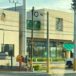 Mǎ Lián Nà Kā Fēi Xī Cān Tīng Exterior