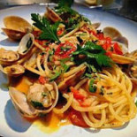 Divino Yì Dà Lì Cān Tīng food