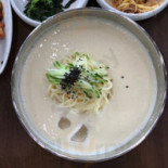 콩밭가인 Comida