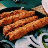 우스마니아 Comida