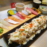 유라쿠 Comida