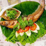 유라쿠 Comida