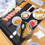 더오니기리 Comida