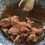 Wú Míng Yáng Ròu Tāng Comida