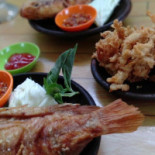 Kuwung Resto food