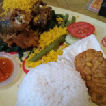 Bebek Pak N'dut Comida