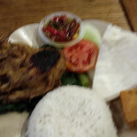 Bebek Pak N'dut Comida