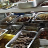 Kantin Laras Comida