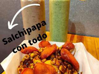 Cháo Rì ドライブイン
