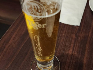グリーンドルフィン