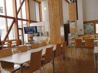 Dào の Yì230ルスツ レストラン
