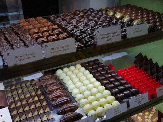 Dà Shí Dài ào Hǎi Chéng