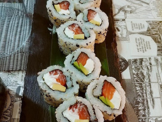 Warung Sidomampir Menanga Solor