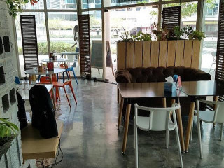 Cafe Isan