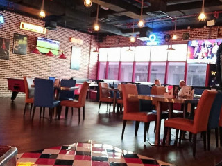 Freddy's Restro Cafe