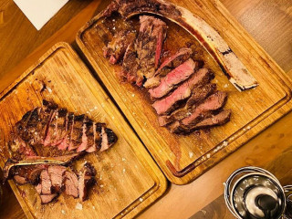 Prime Steakhouse