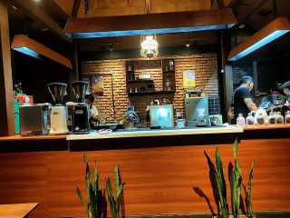 Batamera Coffee And Cascara