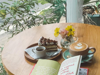 Decafo Cafe