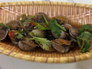 Indoya Thai Fusion Thai Tài Shì Róng Hé Cài Cān Tīng