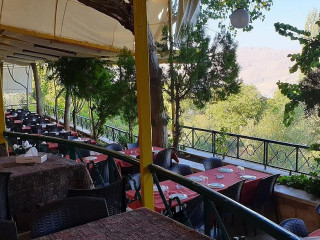 مطعم النزيه