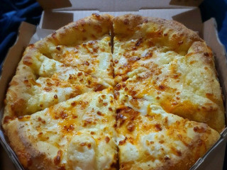 Domino's Pizza Pik