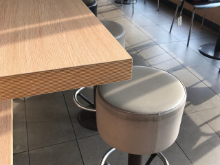 マクドナルド Jīn Gé Sì Diàn
