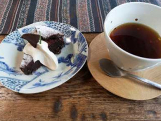 Qì まぐれ モモ