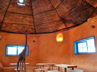 Hidenka Cafe