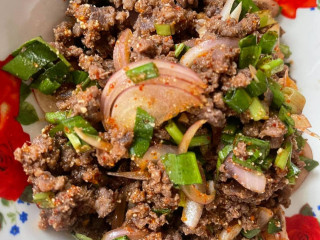ร้านป๋าส่อง โภชนา