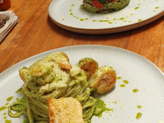Infiniti Cafe Resto
