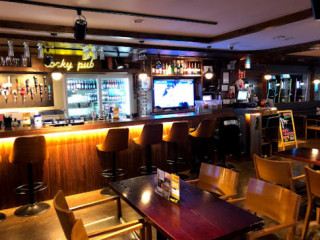 Cocky Pub 