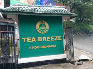 Mackwoods Tea Center