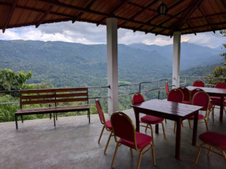 Aberdeen Falls Resort